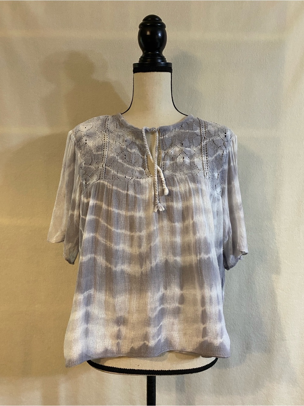 Jen's Pirate Booty grey white tie dye double gauze cropped blouse top - Picture 2 of 10